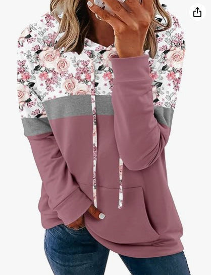 Koszulka z długim rękawem, kapturem i kwiatowym wzorem