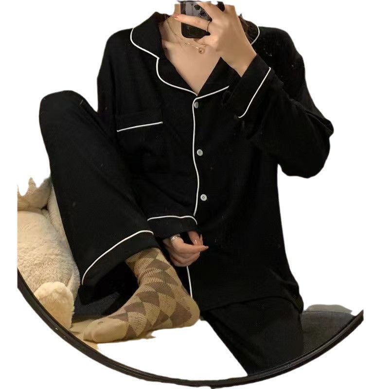 Dwuczęściowy zestaw piżamy z zapięciem na guziki i długimi rękawami